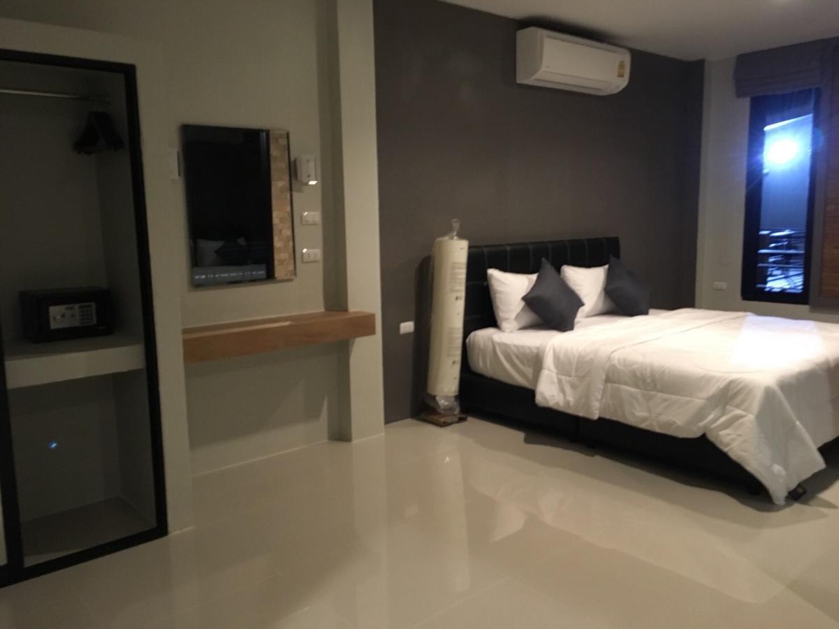 Hotel Baan Fran Sim Da Strand Bang Tao Exterior foto